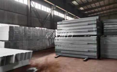 簡易圍擋的高度、寬度、長度等尺寸如何確定？